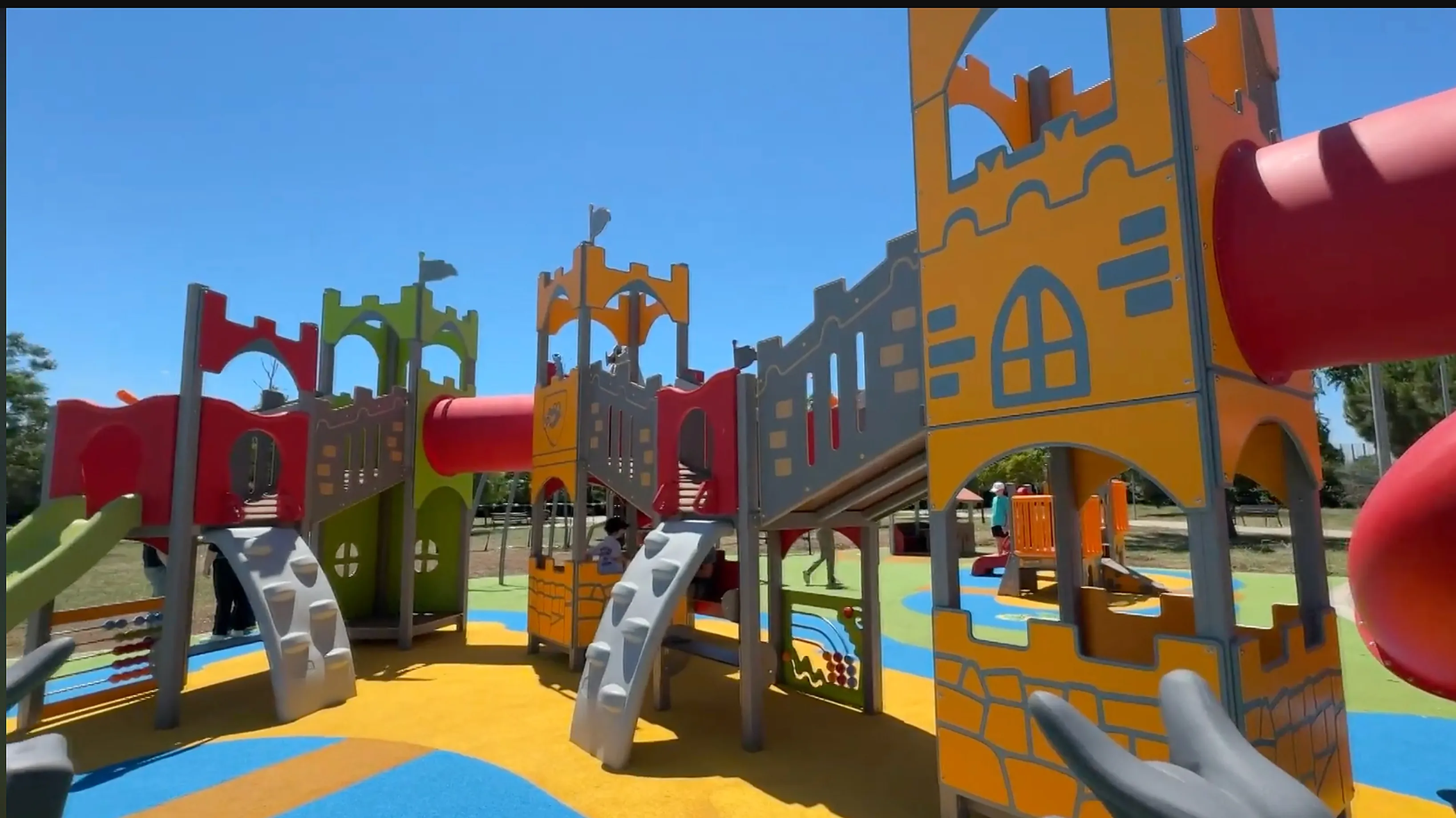 Parco Princigalli, area gioco - immagine 2